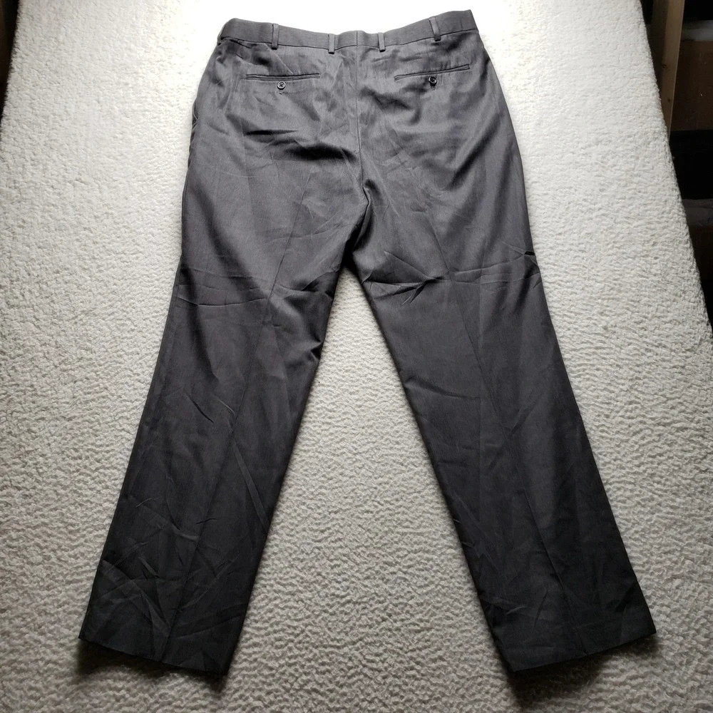 Stafford Dress Pants Mens 40x32 Grey Travel Performance Microfiber Classic Fit